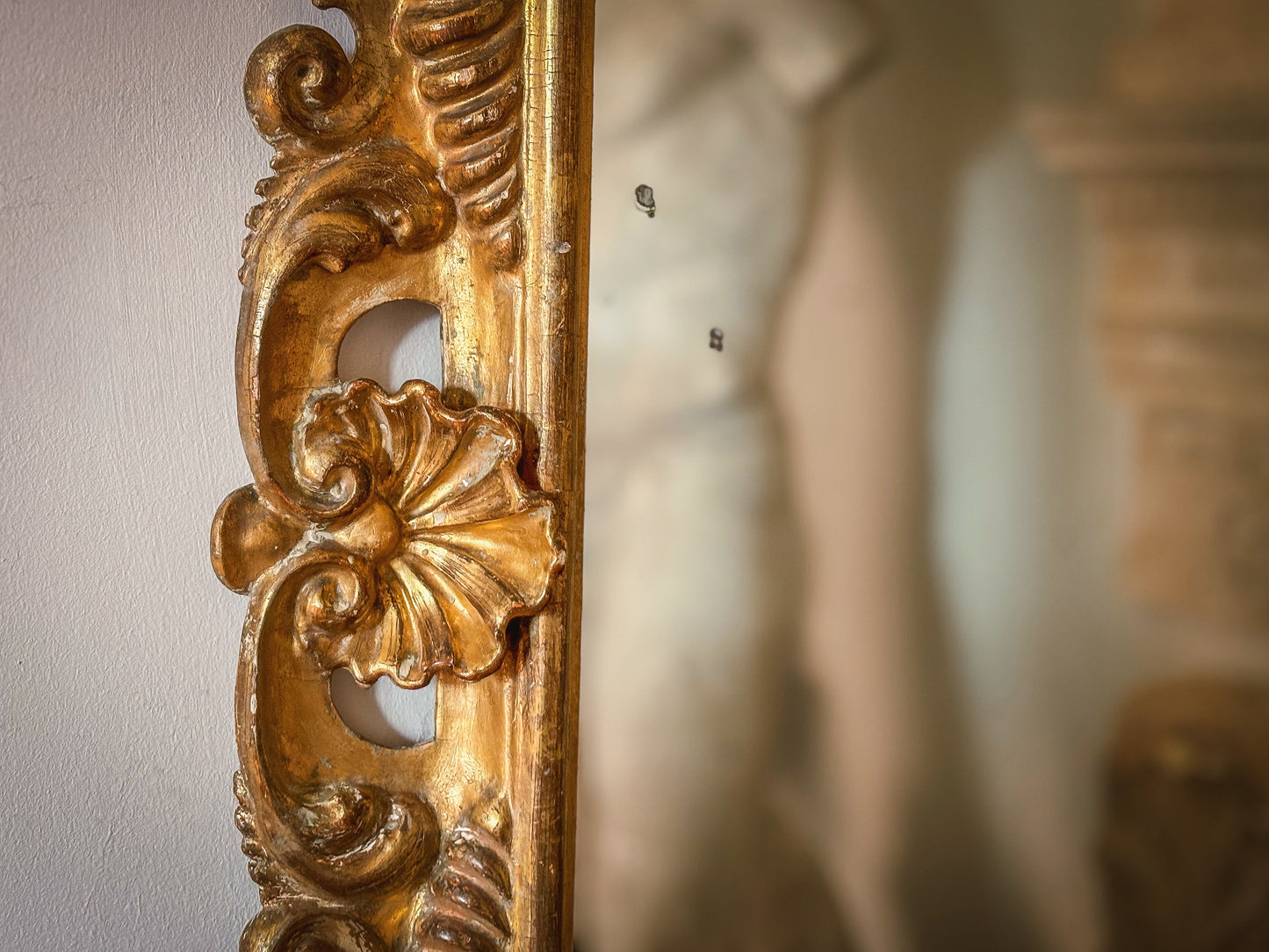 18th Century English George III Giltwood Mirror