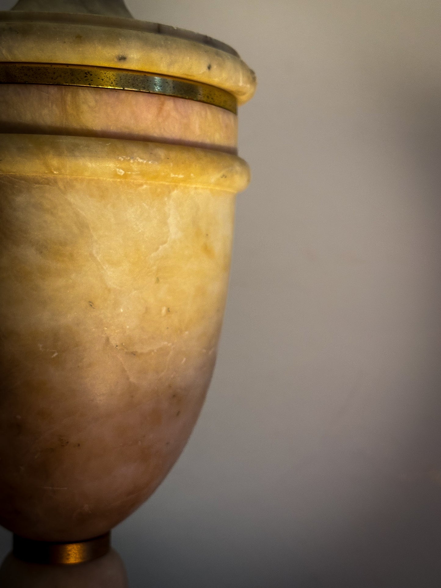 Italian Grand Tour Alabaster Urn